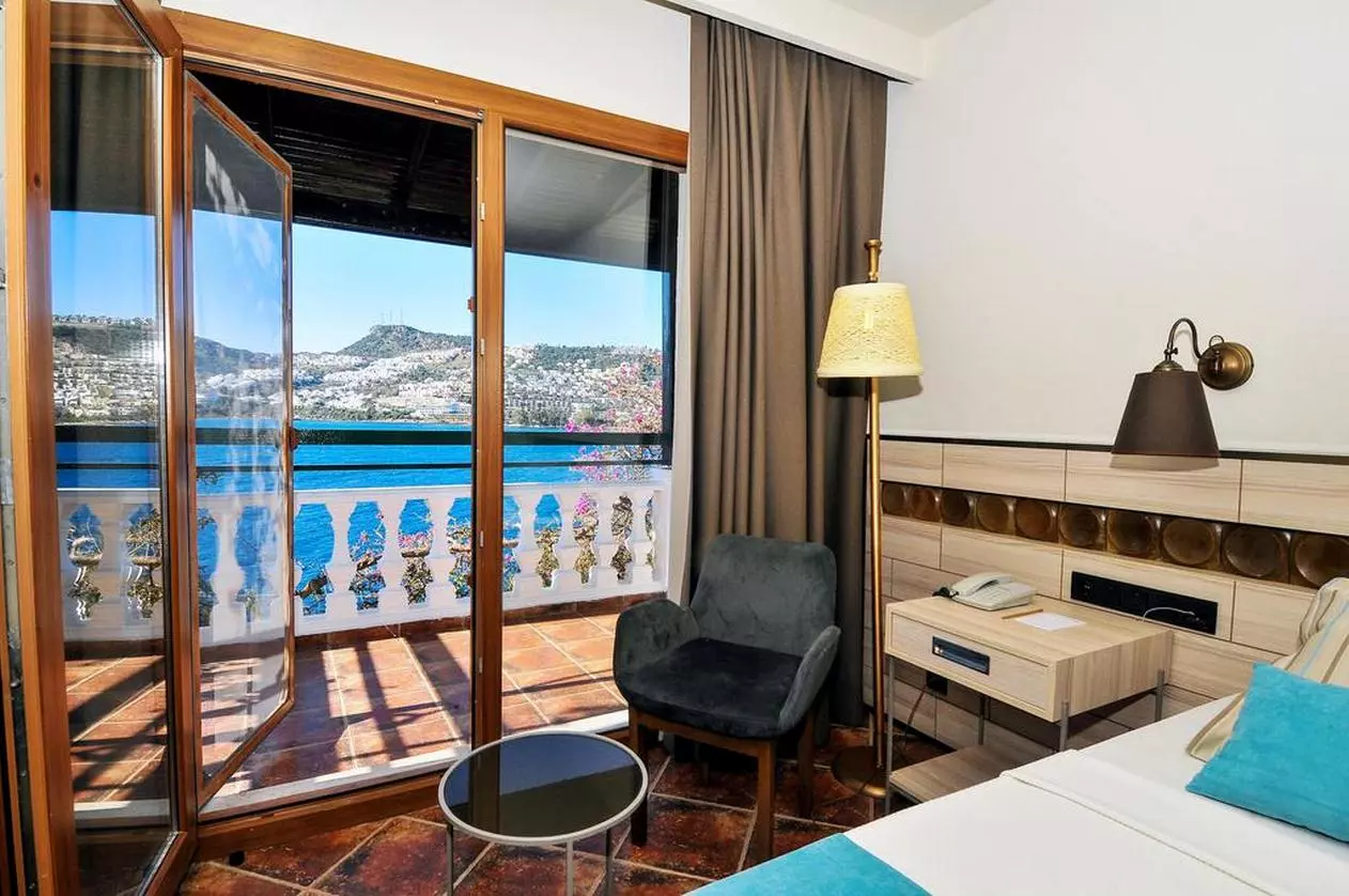 greenbeach_shabaviz (21).jpg